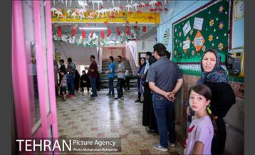 حضور مردم در انتخابات شورایاری محلات شهر تهران - ۲ 25