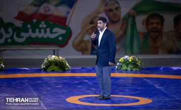 مراسم تجلیل از کشتی‌گیران قهرمان جهان (جشنی برای ایران) 39