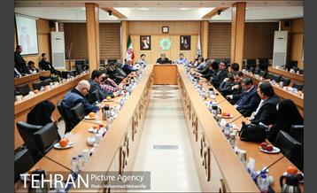 نشست مدیران رسانه ها با شهردار تهران 22