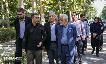 بازدید پرویز سروری از منطقه 17