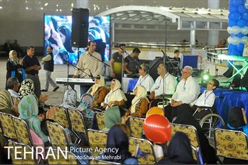 جشنواره موسسه خیریه کهریزک در ایوان انتظار 15