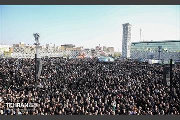 عزاداری شهادت امیرالمومنین (ع) در میدان امام حسین (ع) 52