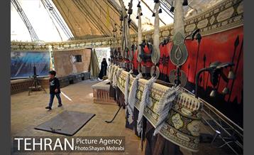 نمایشگاه دفاع مقدس در میدان بهارستان 43