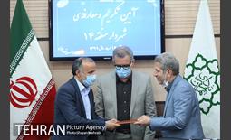 مراسم تکریم و معارفه هفت شهردار پایخت 39