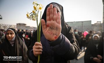 جشن خانوادگی ولادت حضرت زهرا (س) 10