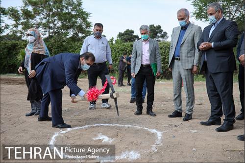 مراسم کلنگ زنی اولین مددسرای فرامنطقه ای شهر تهران 18