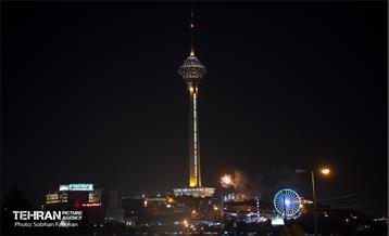 پایتخت، غرق در نور غدیر 8