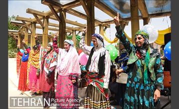 مراسم اختتامیه نخستین جشنواره دختران تهران در بوستان پردیس بانوان 2