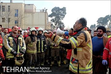 دومین روز نبرد با آوار پلاسکو -2 3