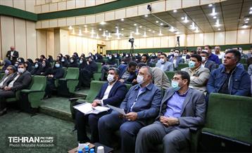 دیدار شهردار تهران با کارکنان شهرداری منطقه 9