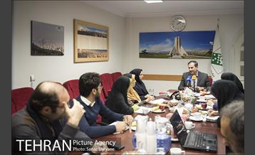 نشست خبری مدیر عامل شرک کنترل کیفیت هوا 9