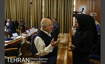 جلسه شورای شهر با حضور شهردار تهران   4