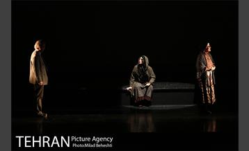 نمایش آینه های روبرو‎ 10