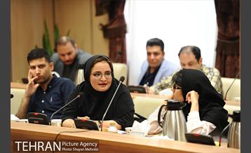 نشست هم اندیشی رئیس مرکز ارتباطات شهرداری تهران با اصحاب رسانه 21