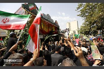 تشییع پیکر شهید اسماعیل هنیه در تهران - 2 19