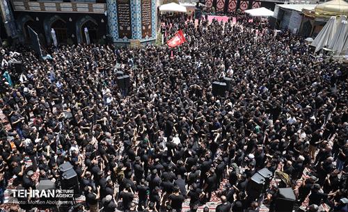 عزاداری ظهر عاشورا در امامزاده صالح (ع) 29