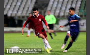 دیدار تیم های فوتبال پیکان و شهر خودرو 28