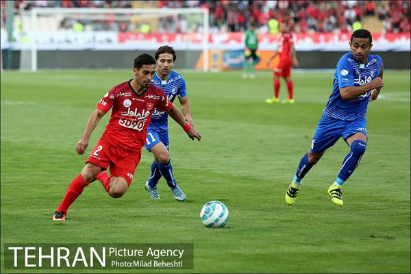 دیدار پرسپولیس و استقلال در لیگ برتر فوتبال 17