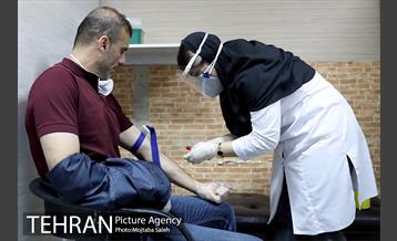 آزمایش و تست تشخیص کرونا ویژه کادر فنی و بازیکنان پرسپولیس  25