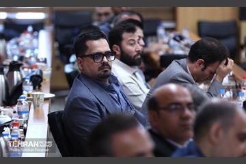 نشست هم‌اندیشی با رابطین و فعالان اسکان آسیب دیدگان جنگ رمضان 27