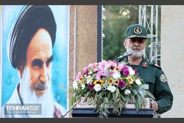 آیین نامگذاری بوستان شهیدان امیراحمدی 11