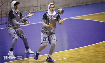 تمرین تیم ملی هندبال زنان ایران 16