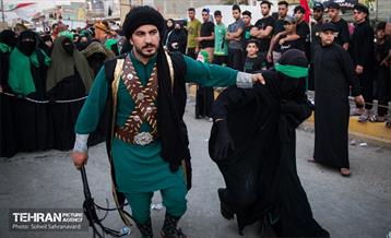 کاروان نمادین اسرای کربلا در مسیر طویریج  26