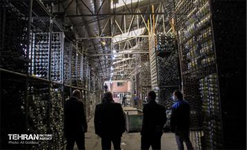 بازدید شهردار منطقه ۲۱ از کارخانه پارس اگزوز 13