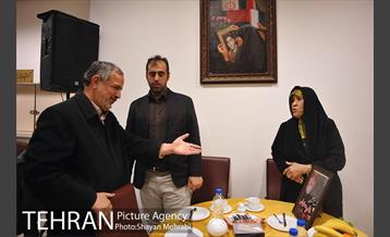 تجلیل از خانواده شهدای آتش‌نشان حادثه پلاسکو با حضور شهردار تهران 9