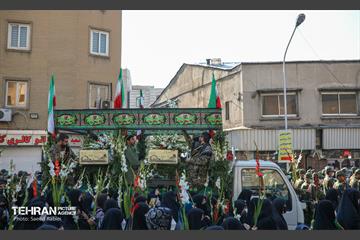 مراسم تشییع پیکر دو شهید گمنام دفاع مقدس در منطقه 11