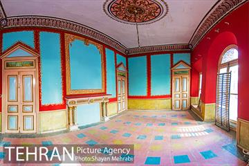 عمارت مستوفی الممالک 81