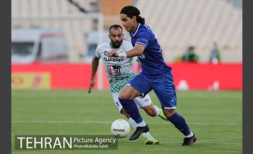 دیدار تیم های فوتبال استقلال تهران و ذوب آهن اصفهان 29