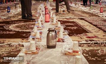 ضیافت افطاری پرسنل بهشت حضرت زهرا(س) 12