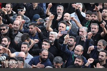 عزاداری شهادت امیرالمومنین (ع) در میدان امام حسین (ع) 24