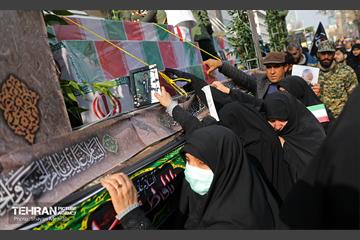 تشییع پیکر ۲۰۰ شهید گمنام دفاع مقدس در تهران 21
