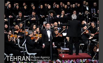 شب موسیقی انقلاب در منطقه گردشگری عباس آباد 13