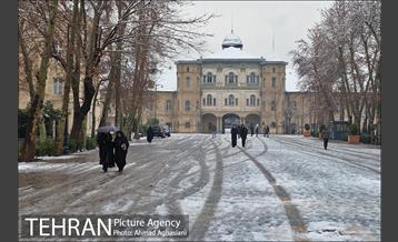 روز برفی میدان مشق و پارک شهر تهران 13