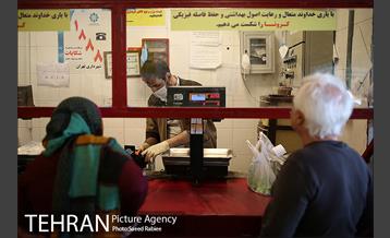 اجرای طرح فاصله گذاری اجتماعی در میدان میوه و تره بار صادقیه 5