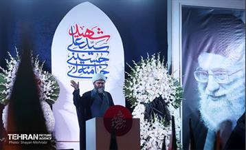 اجتماع مردم در هفتمین روز شهادت رهبر انقلاب اسلامی 4