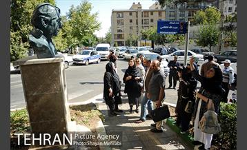 رونمایی از سردیس عزت الله انتظامی 20