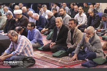 یادبود شهدای مقاومت مسجد جامع الغدیر خیابان ۱۷ شهریور 42