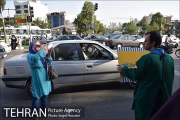 آموزش فرهنگ ترافیک توسط بچه های سندرم دان 20
