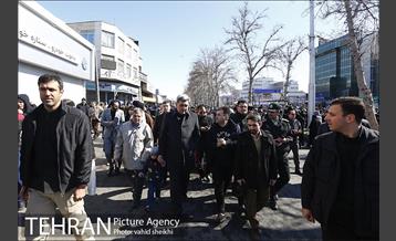 حضور شهردار تهران در راهپیمایی یوم الله 22 بهمن 8