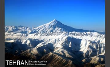 بر فراز ابرها‎ 14