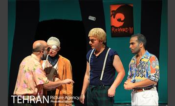 نمایش مرفی‎ 22