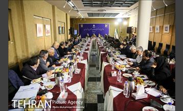 هفدهمین جلسه شورای معاونان مشاورین و شهرداران 18