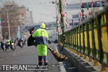 خدمات شهرداری تهران در پایان راهپیمایی ۲۲ بهمن 15