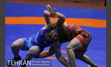 روز نخست رقابت‌های انتخابی تیم ملی کشتی