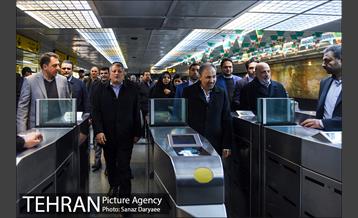 خدمات رسانی مترو تهران در روز ۲۲ بهمن 1