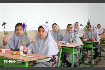 آغاز سال تحصیلی جدید در منطقه 13 1